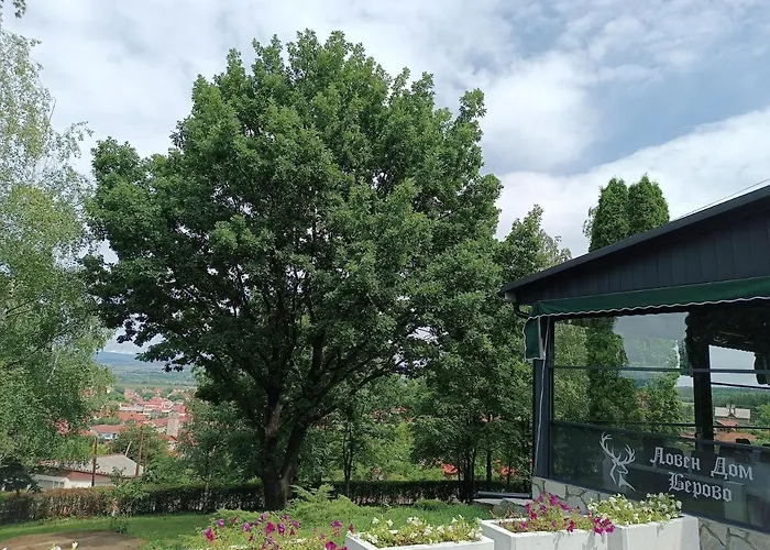 Loven dom Berovo