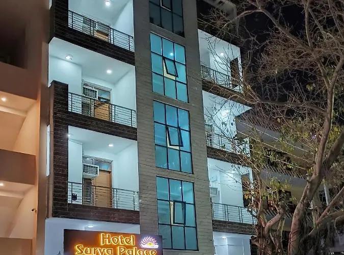 Hotel Surya Palace By Aura