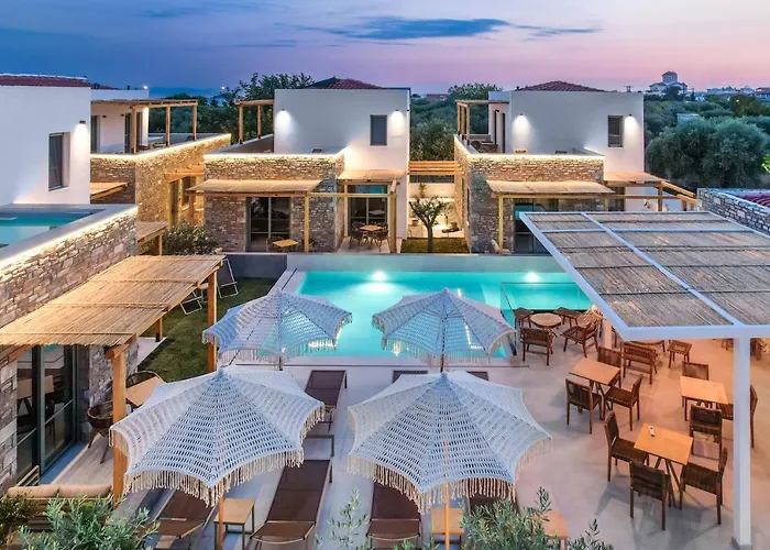 Azzure Luxury Suites