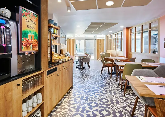 Originals Boutique, Hôtel Larivaut, Puy-Guillaume
