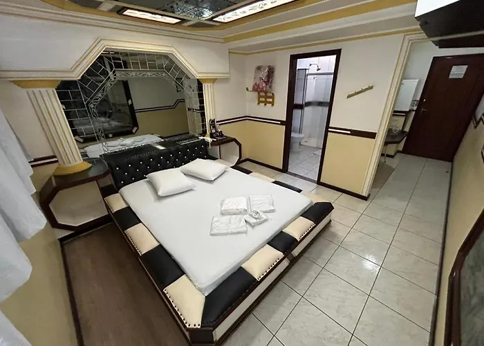 Apice Motel Itu (Adults Only)