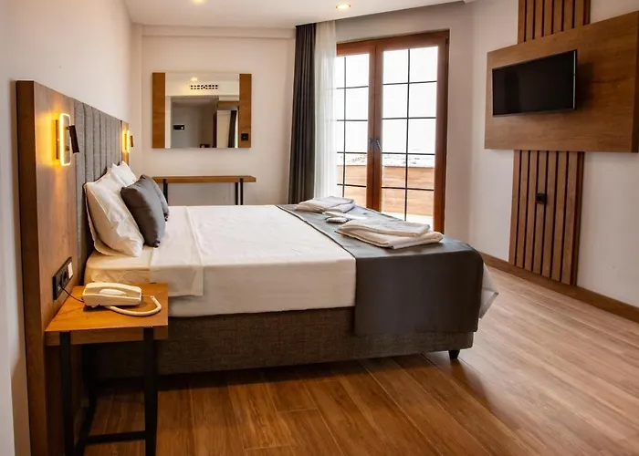 Grand Business Hotel
