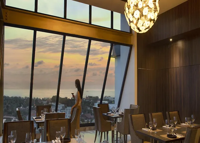 Hotel Santika Premiere Padang