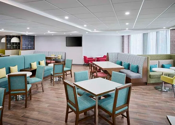 Hampton Inn By Hilton Hamilton