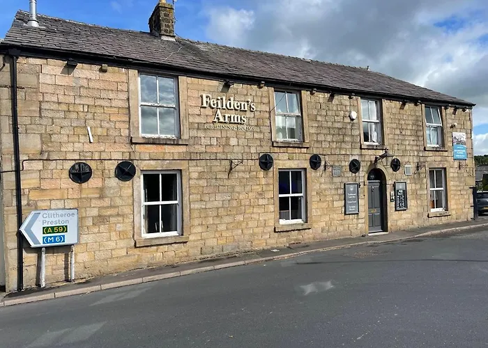 Feildens Arms Hotel