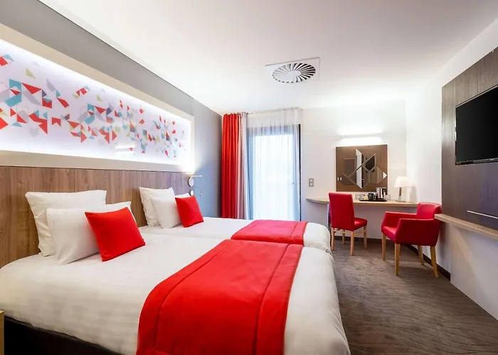 Brit Hotel Privilege Figeac