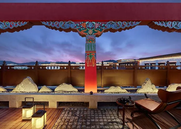 Hilton Shigatse