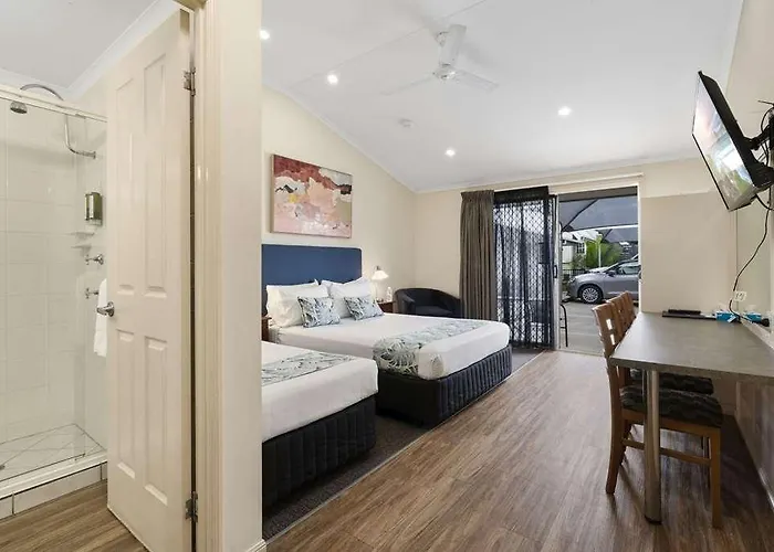 Caboolture Central Motor Inn. Surestay Collection By BW
