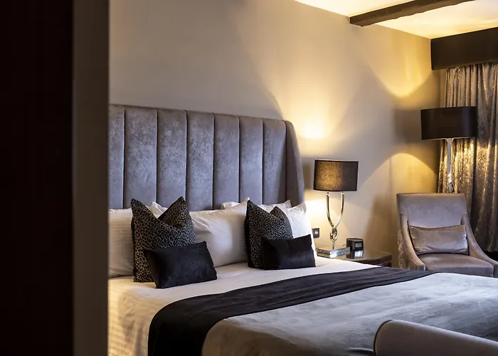 Derwent Manor Boutique Hotel