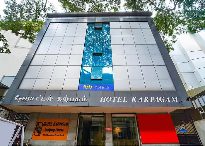 Fabhotel Karpagam - 900M From Nehru Stadium