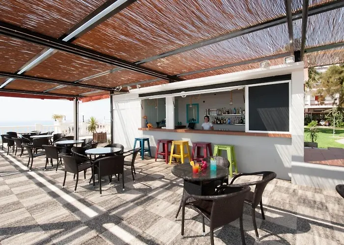 Hotel Salobreña Suites
