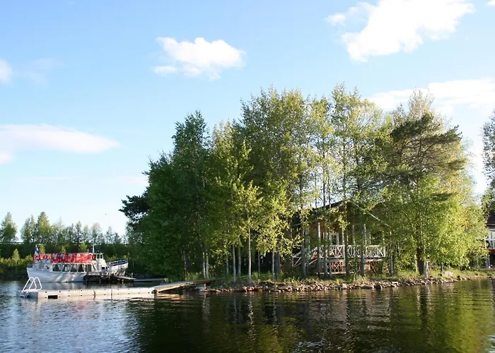 Santa'S Little Village - Hotel Uitonniemi