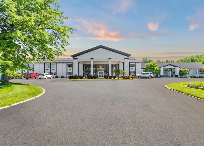 Days Inn By Wyndham Erie Kearsarge