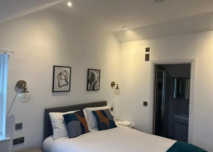 Terrace House