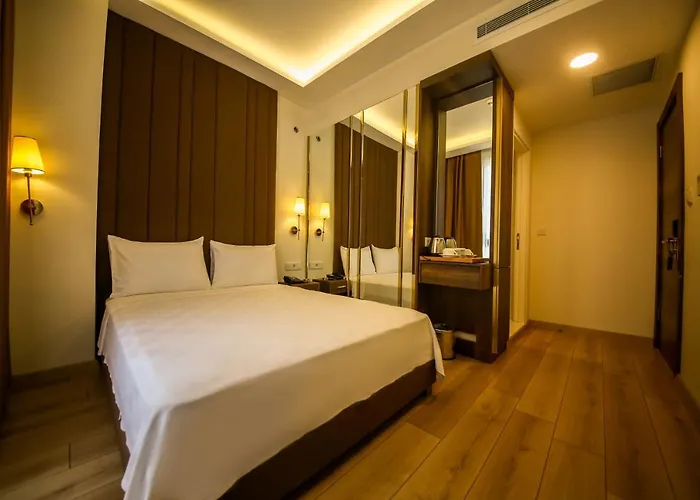 Alkan Palace Hotel
