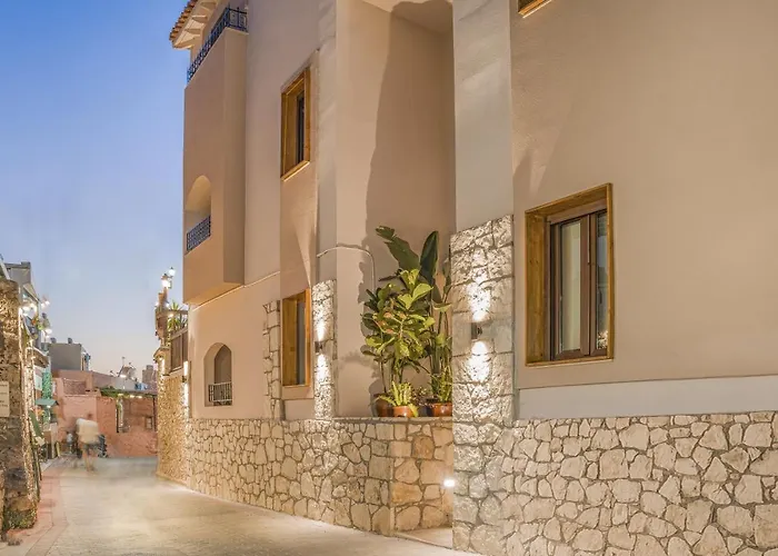 Achatis Suites