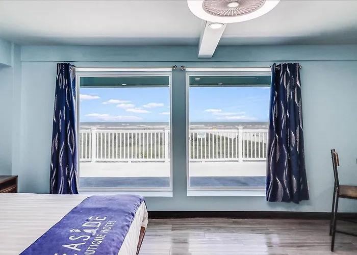 Seaside Boutique Hotel, Waves At Your Doorstep