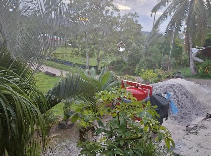 Vahine Location And Lodge