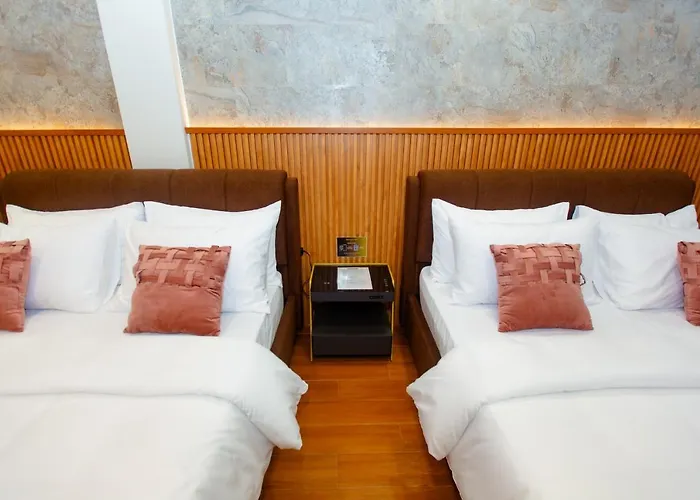 Rockfort Hotel