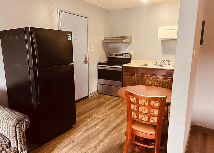 Jefferson Inn And Suites - Newport News-Jefferson Ave-Hampton