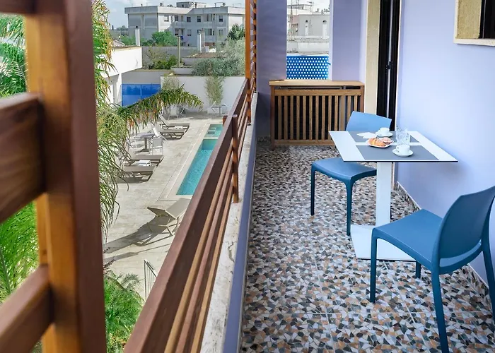 Azzurra Aparthotel