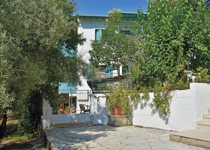Argo Rooms