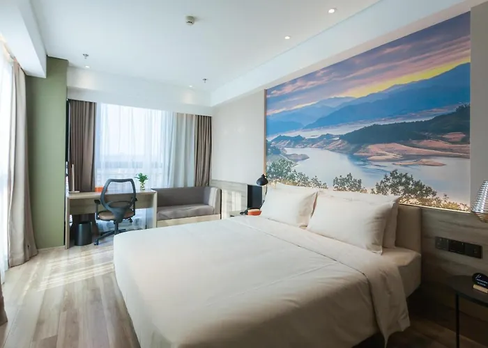 Atour Hotel Shenyang South Station Quanyun Road