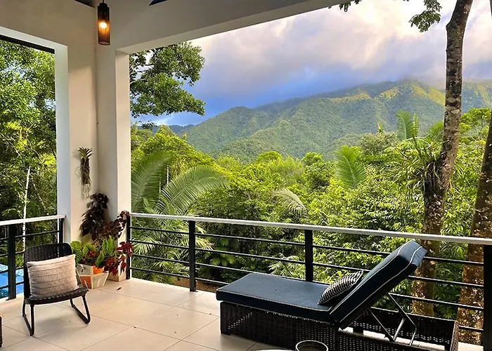 Aracari Lodge & Jungalows
