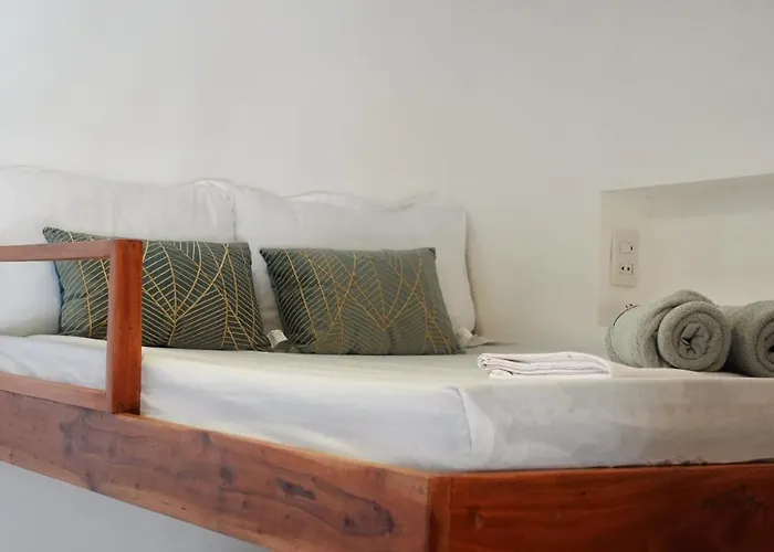 Senare Boracay Hotel
