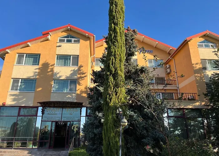 Hotel Flora