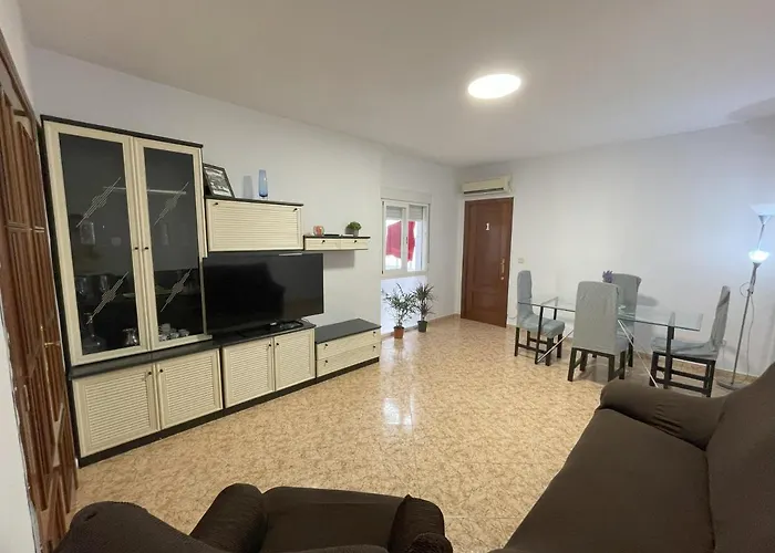 Hotel Piso Compartido Delyrent, Safa Jaén