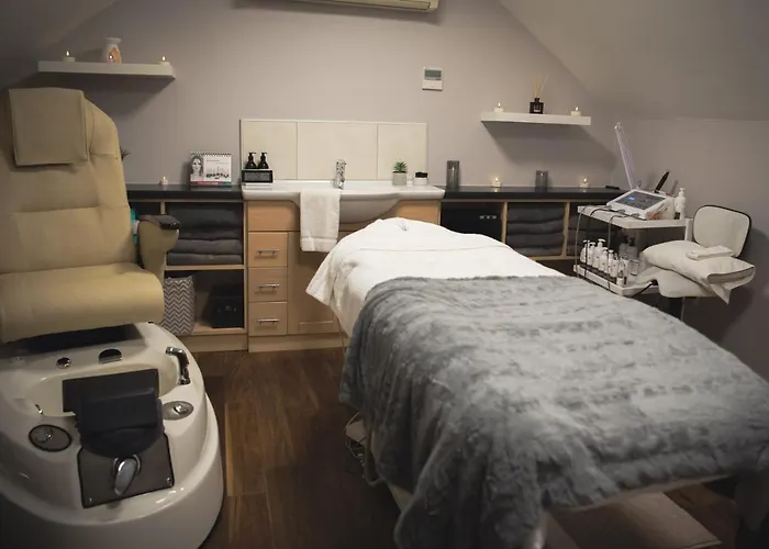 Headfort Arms Hotel
