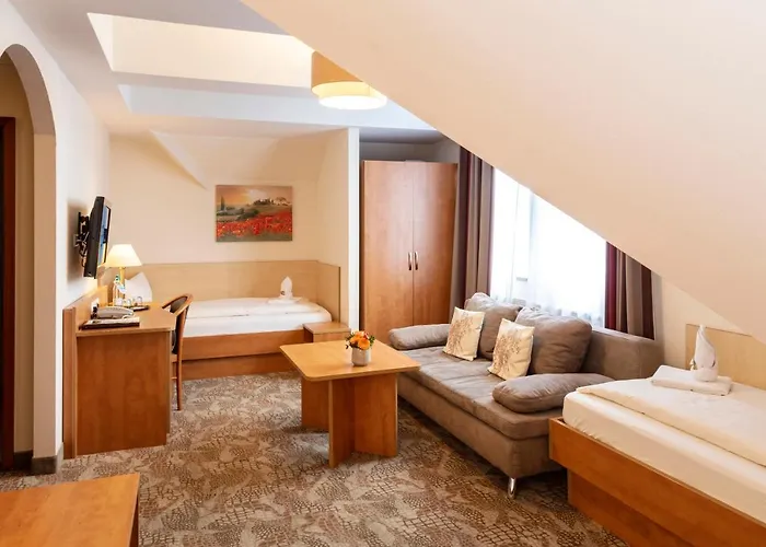 Maximilian Hotel & Apartments Weil Am Rhein / Basel