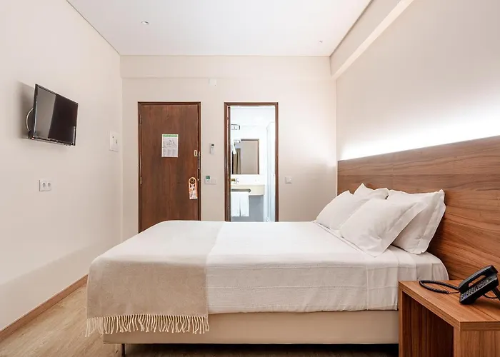 Catolica Hotel