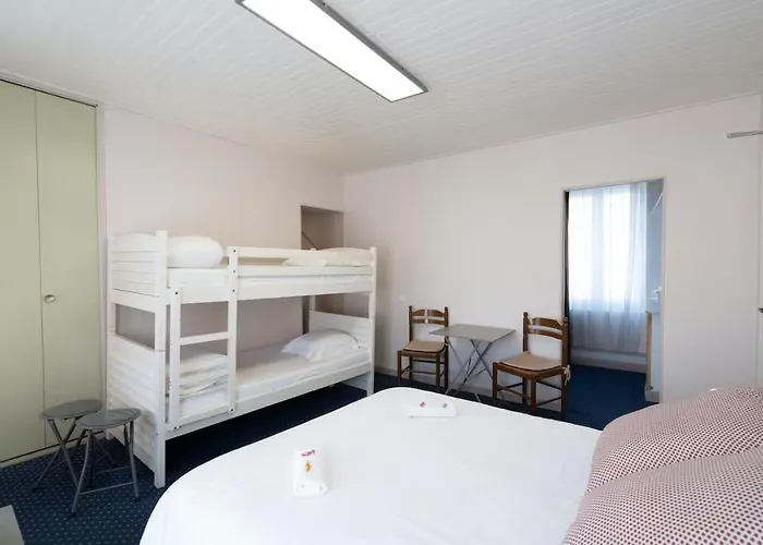 Escal Hotel
