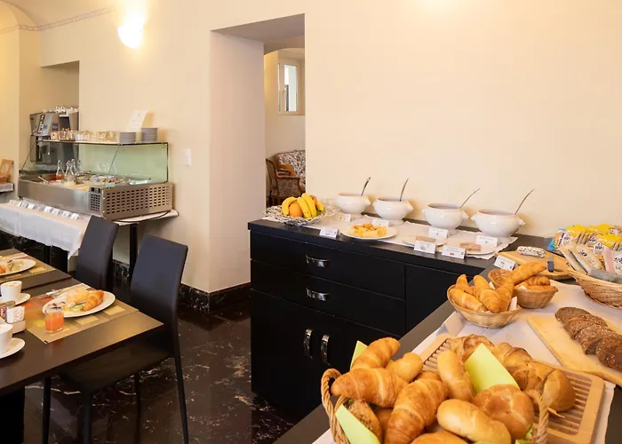 Hotel Rio Garni