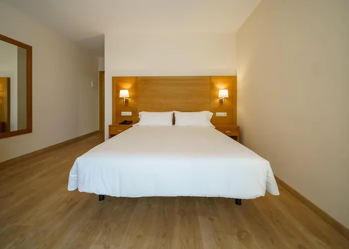 Hotel El Puente