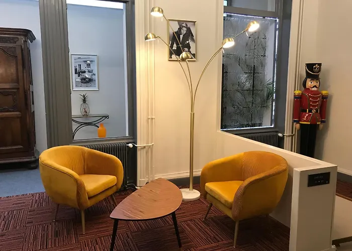 Logis Hotel Du Midi - Saint Etienne Sud