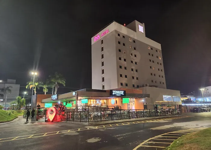 ibis Montes Claros Shopping
