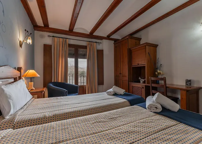 Hotel - Restaurante Prado Del Navazo