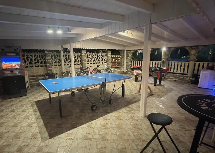 Diaporos Hotel