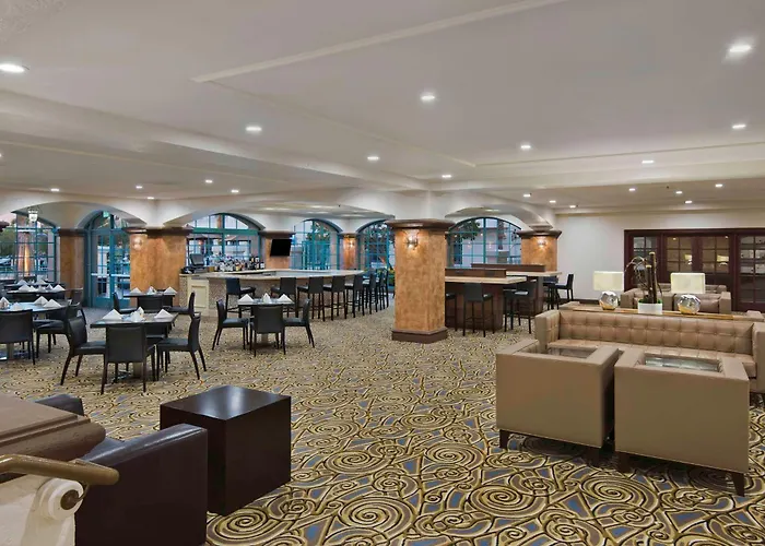 Doubletree By Hilton San Pedro