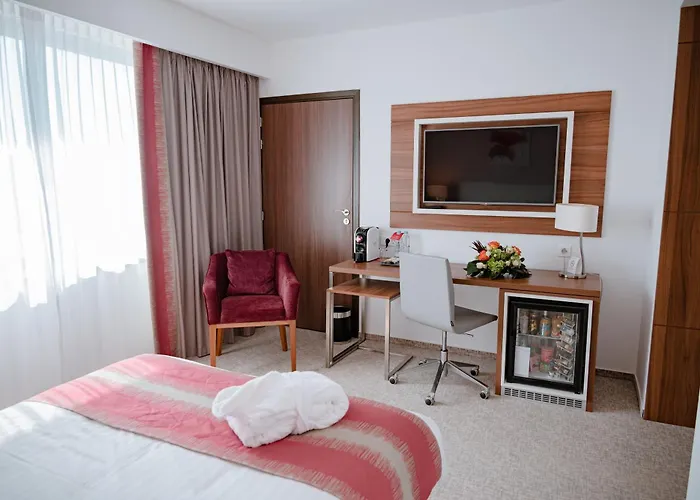 Ramada Plaza By Wyndham Craiova