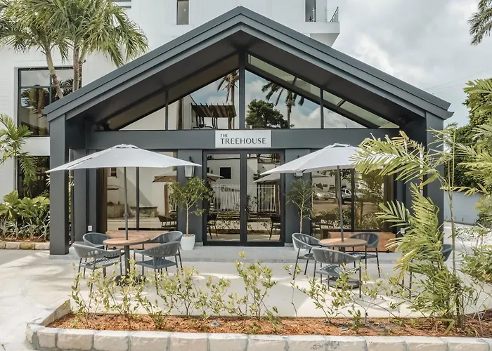 Fort George Hotel And Spa