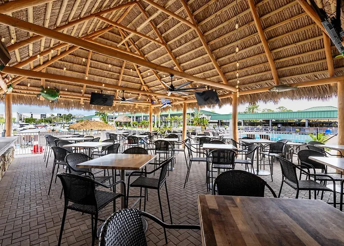 Ramada By Wyndham Sarasota Waterfront