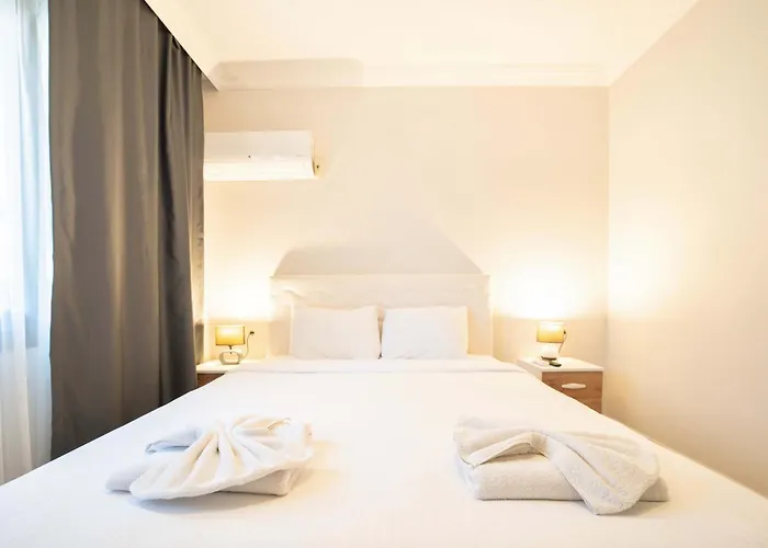Dedeminn Garden Hotel