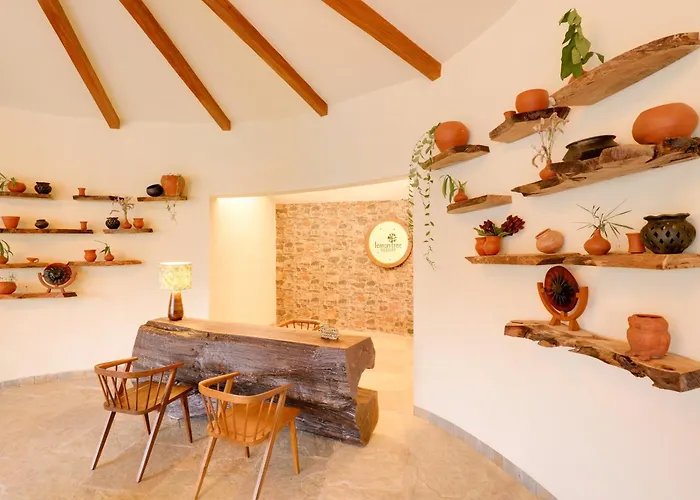 Lemon Tree Wildlife Resort, Kanha
