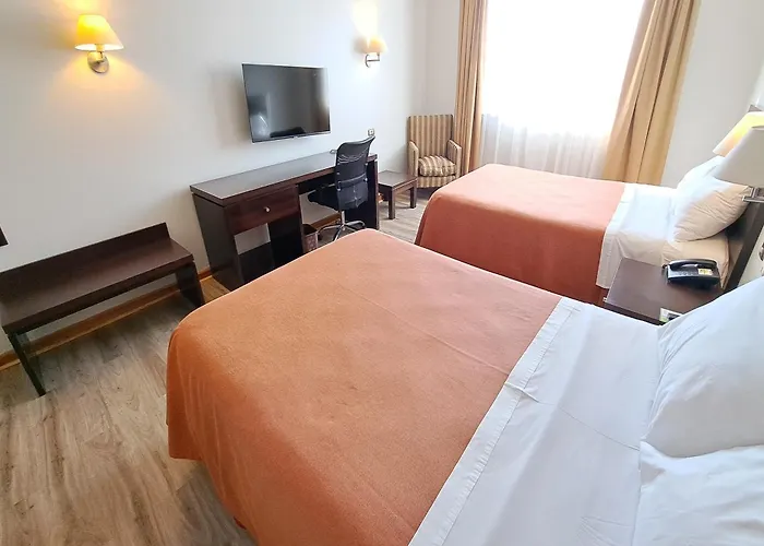 Hotel Diego de Almagro Lomas Verdes