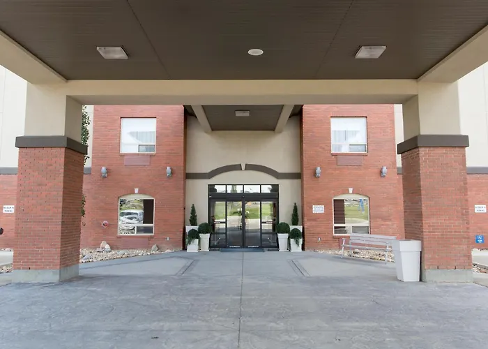 Holiday Inn Express & Suites Drayton Valley By Ihg