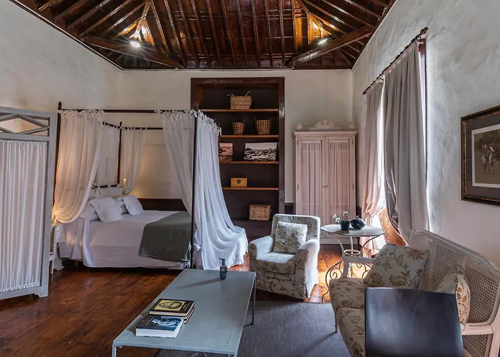 Isla Baja Suites